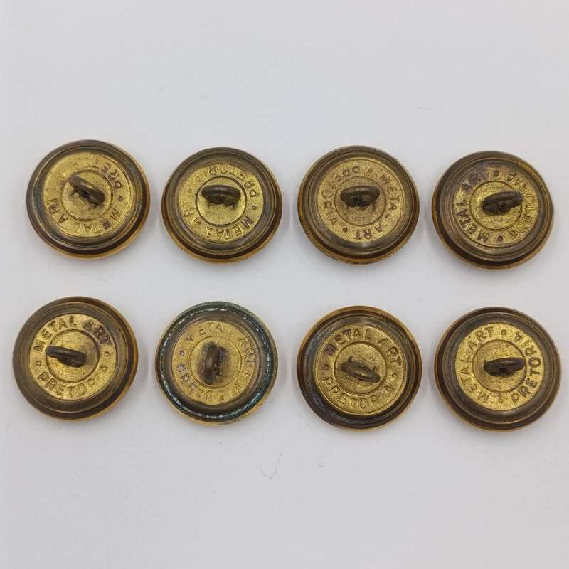 South African  Navy - Lot of 8 buttons made by Metal Art, Pretoria