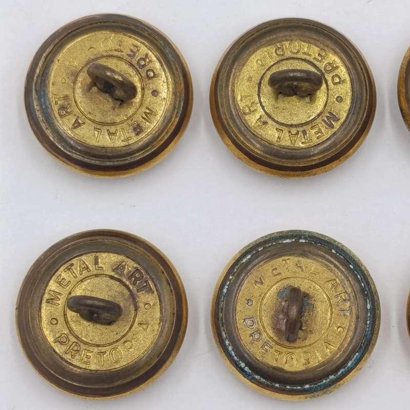 South African  Navy - Lot of 8 buttons made by Metal Art, Pretoria