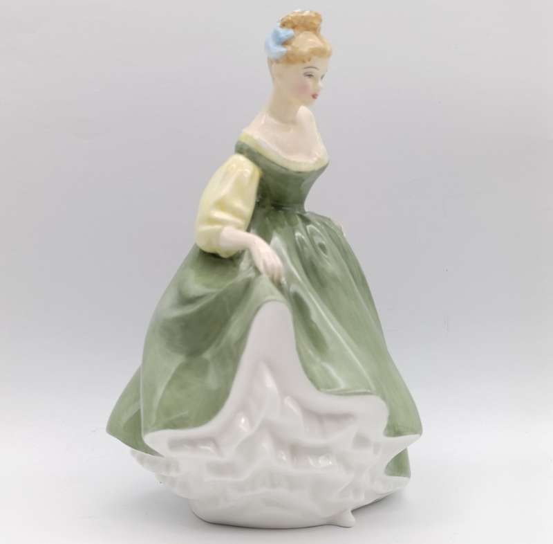 Royal Doulton Fair Lady HN2193 porcelain figurine