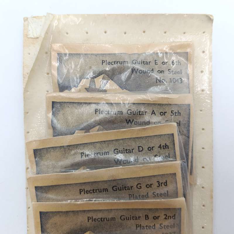 Set of 6 vintage Guitar Strings