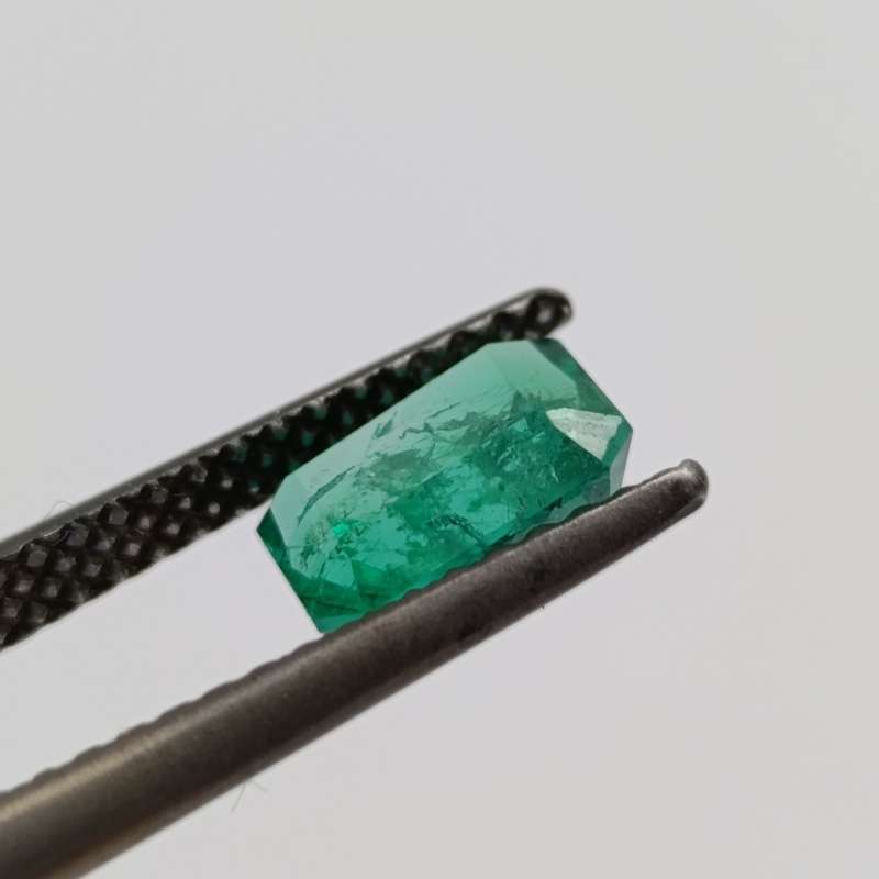 Natural Emerald of 1.12 carat Emerald cut slight blueish green with Gemlab certificate