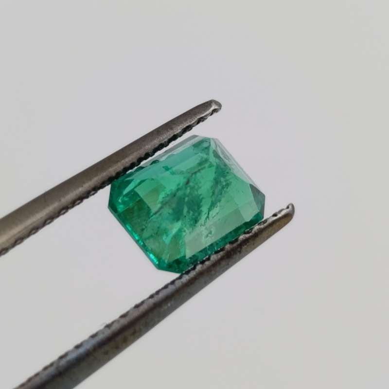 Natural Emerald of 1.12 carat Emerald cut slight blueish green with Gemlab certificate