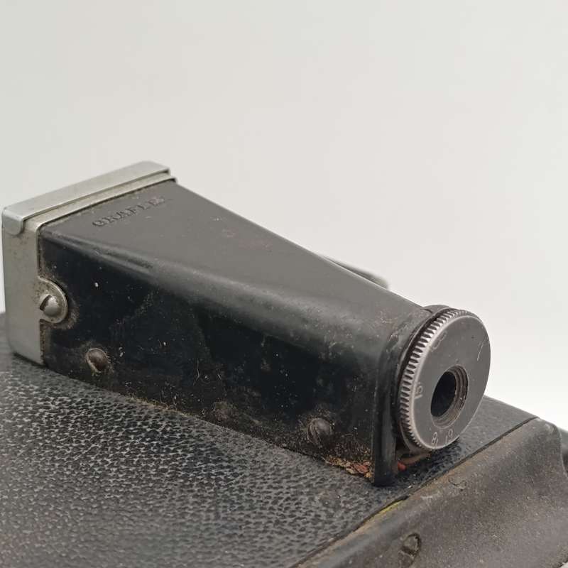 Vintage Graflex Speed Graphic medium format camera with Kalart syncronized range finder