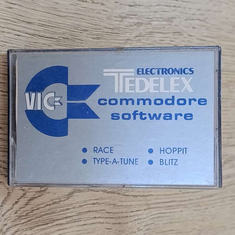 Vintage Commodore Vic - 20 colour computer gaming console with eternal audio input