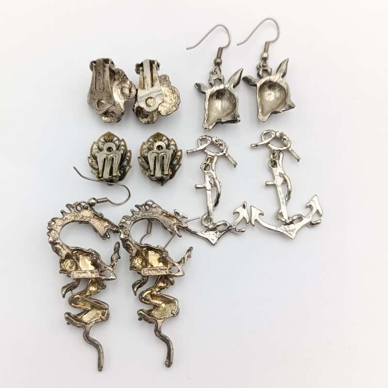 Lot of 5 pairs of vintage earrings