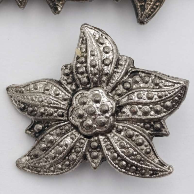 Vintage earrings plus 2 brooches - 1960's
