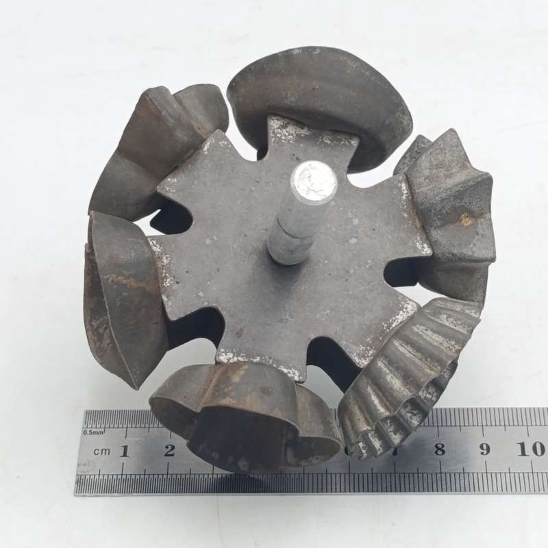 Vintage cookie press - unusual rolling type