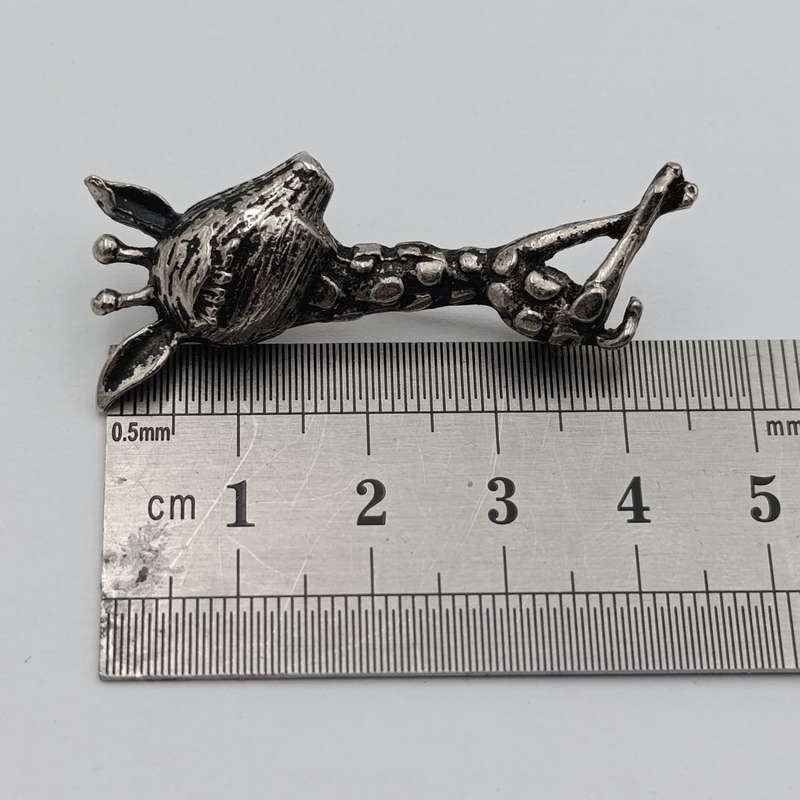 Lot of 4 animal brooches