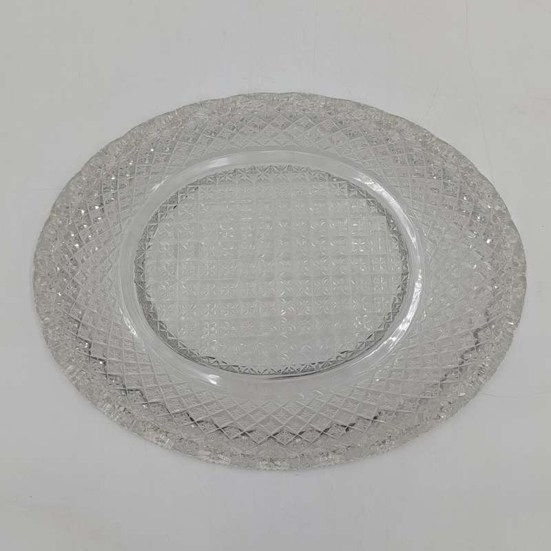 Vintage large crystal glassware platter - some small chips on rim