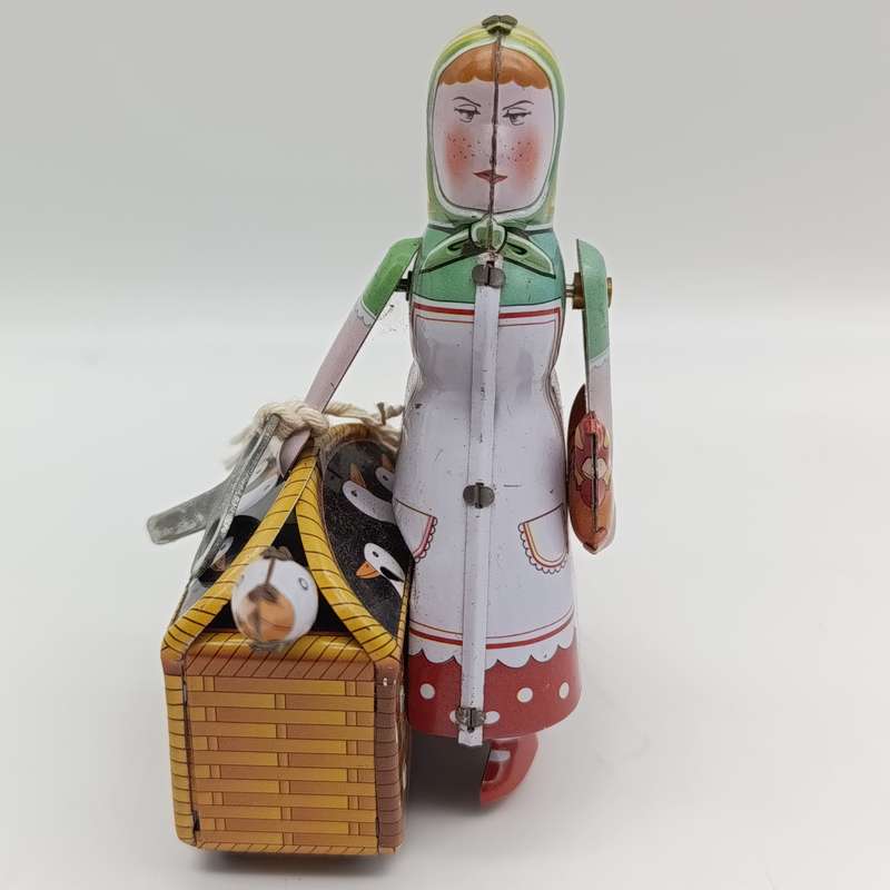 Collectible MS501 mechanical Farm lady tinplate toy