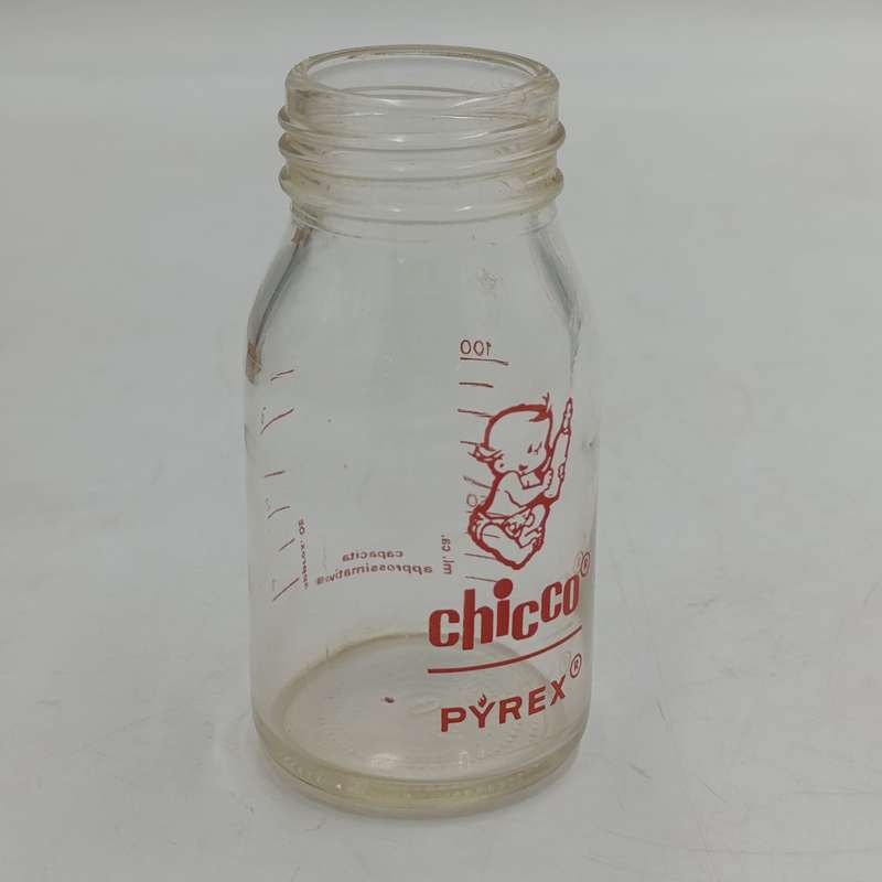 Vintage Pyrex Glass Chicco 100ml glass bottle with sipping cap
