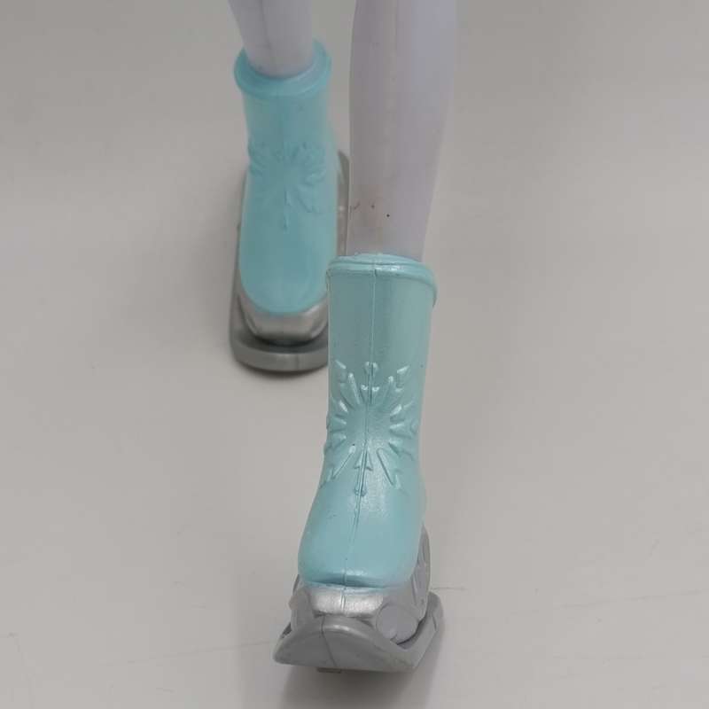 Anna & Elsa from Frozen dolls