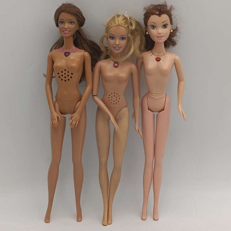 Barbie and The diamond castle dolls - No outfits