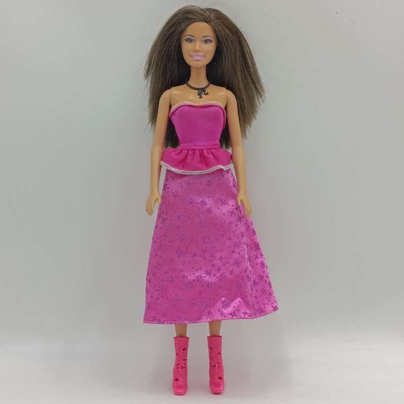 Barbie with pink dress, shoes and necklace