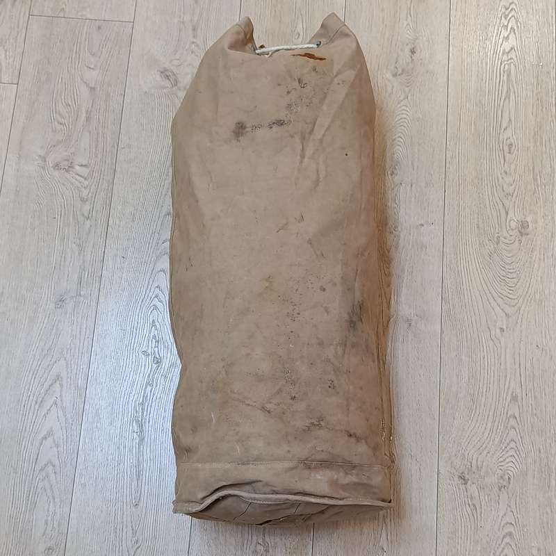 Old SA Army duffle bag/balsak