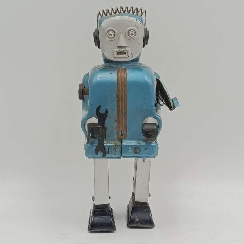 Vintage Zoomer the Robot Mechanical Toy - Eyes light up, But needs attention