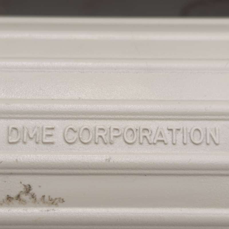 DME Corporation aviation emergency flashlight