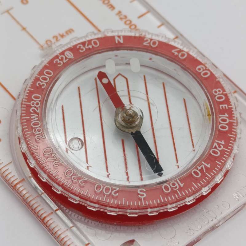 Suunto A1000 pocket compass