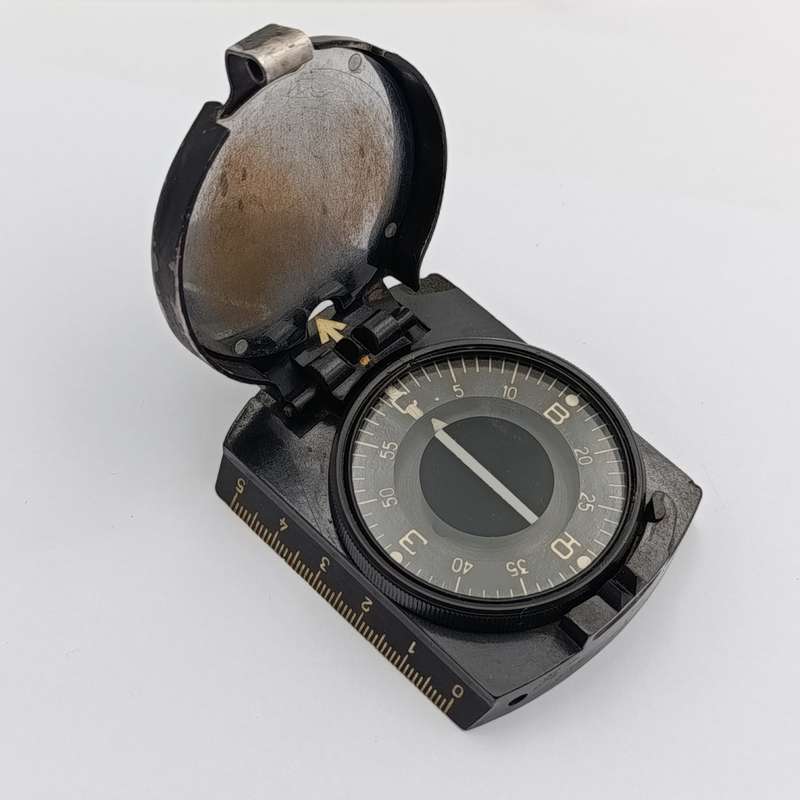 Vintage Russian USSR Soviet Army artillery pocket compass