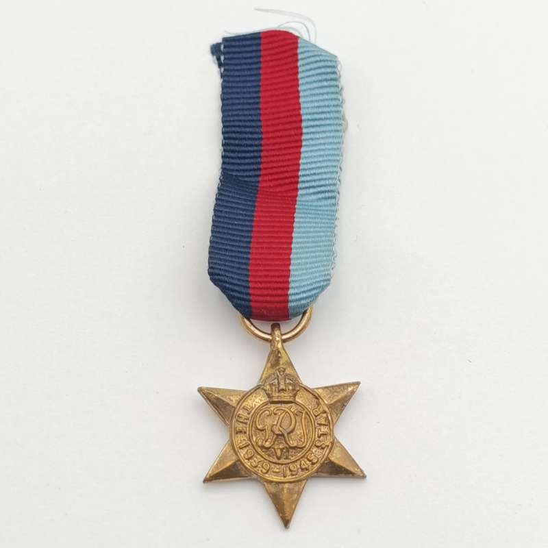 WW2 The 1939-1945 Star miniature medal