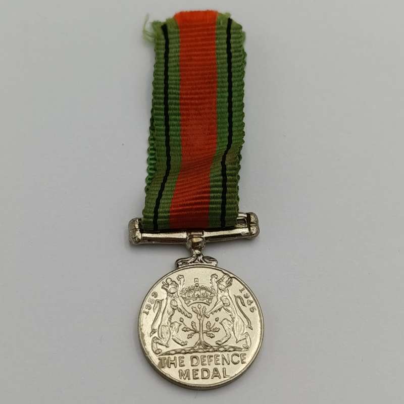 WW2 The Defence medal miniature