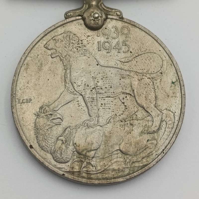 WW2 War medal issued to 607721 LPJ van der Westhuizen
