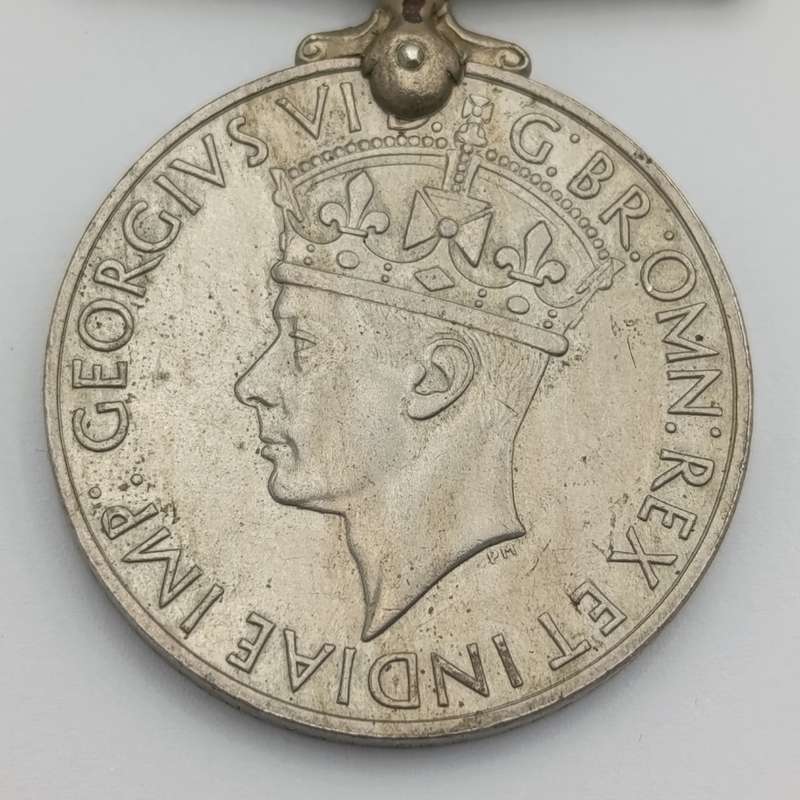 WW2 War medal issued to 607721 LPJ van der Westhuizen
