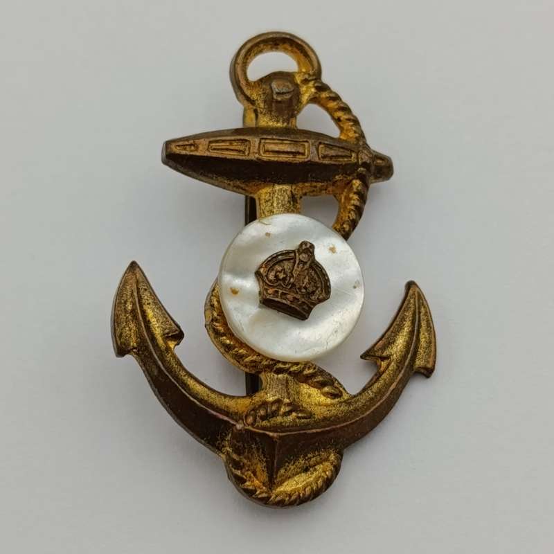 WW2 Royal Navy sweetheart badge