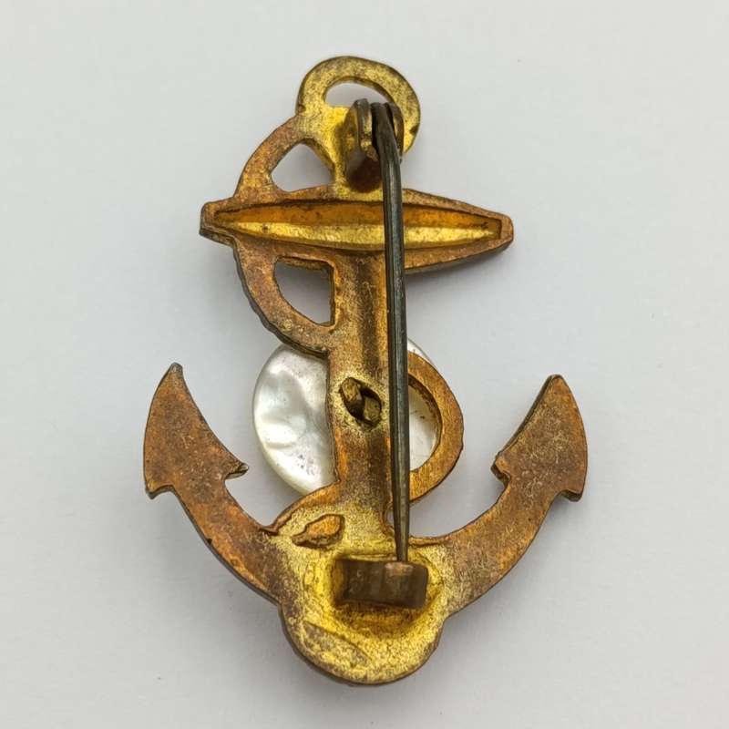 WW2 Royal Navy sweetheart badge