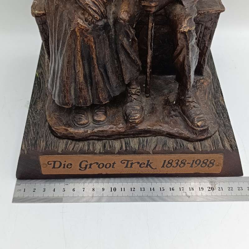 Original Proof Phil Potgieter Die Groot Trek 1838-1988 resin sculpture