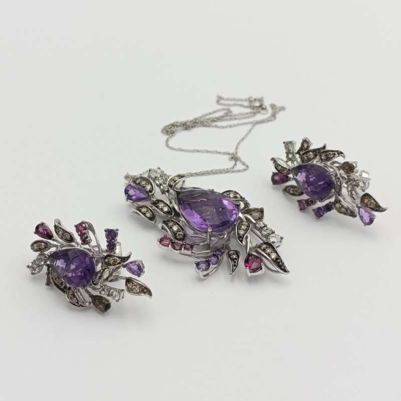 14kt white gold Amethyst necklace and pendant set with earrings - including diamonds, and quartz