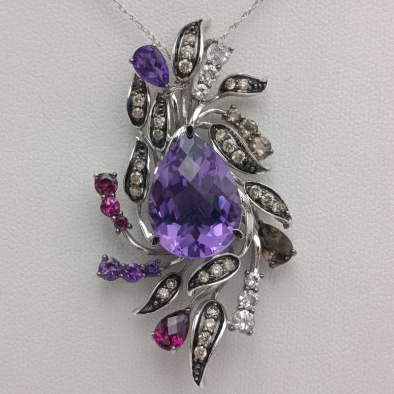 14kt white gold Amethyst necklace and pendant set with earrings - including diamonds, and quartz