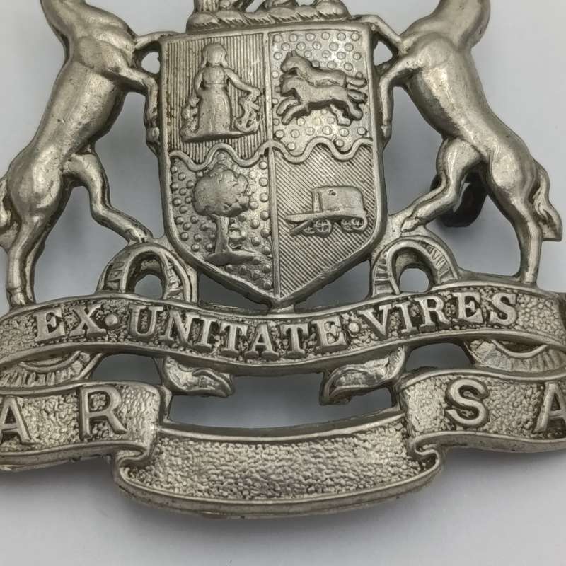 SA Railways officer cap badge
