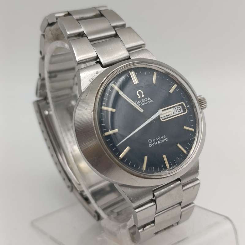 Vintage Omega Automatic Geneve day/date mens watch with blue dial - working
