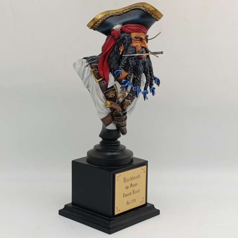 Blackbeard The Pirate handpainted resin model - scale 1/6 - Fort Duquesne Military Miniatures