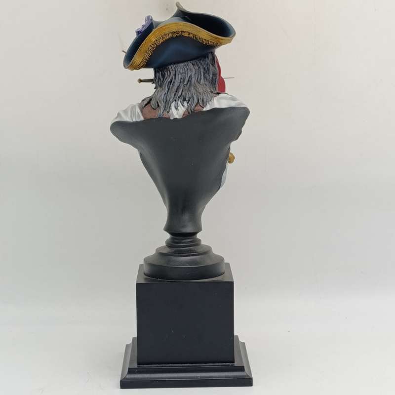 Blackbeard The Pirate handpainted resin model - scale 1/6 - Fort Duquesne Military Miniatures