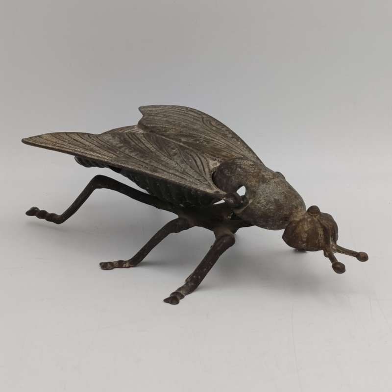 Antique brass fly ashtray