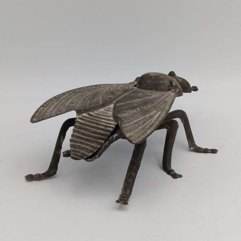 Antique brass fly ashtray