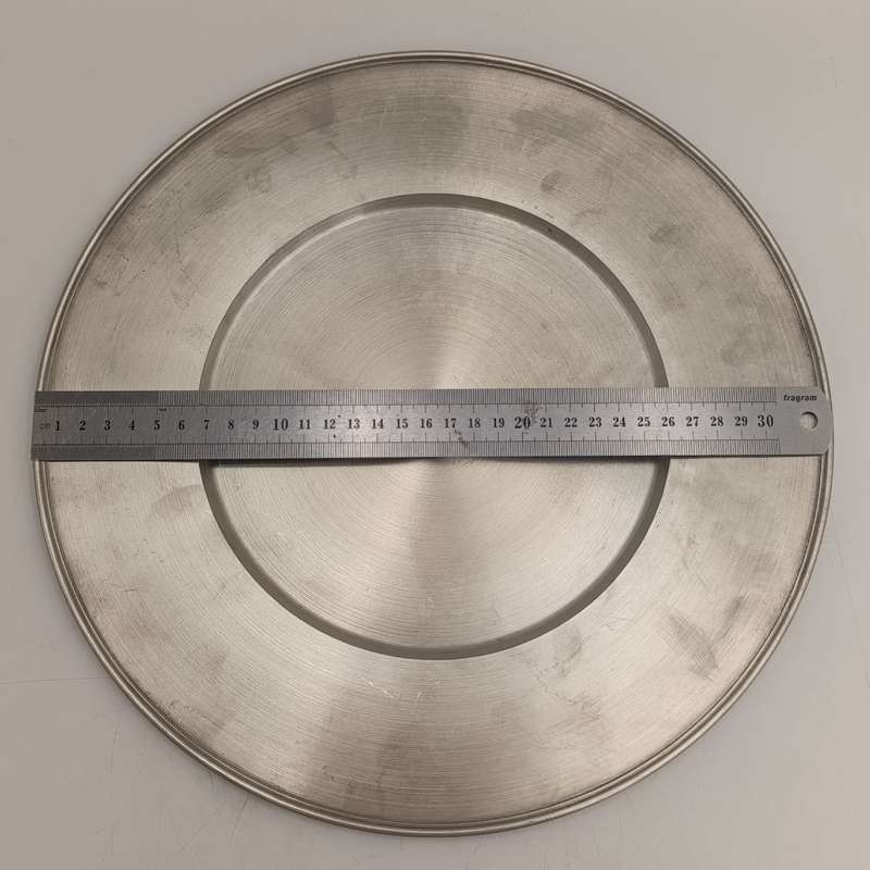 Set of 6 Tin placement plates with dollies