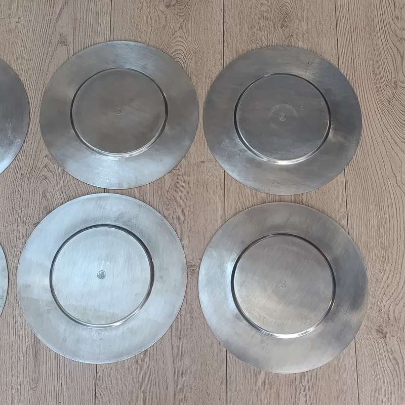 Set of 6 Tin placement plates with dollies