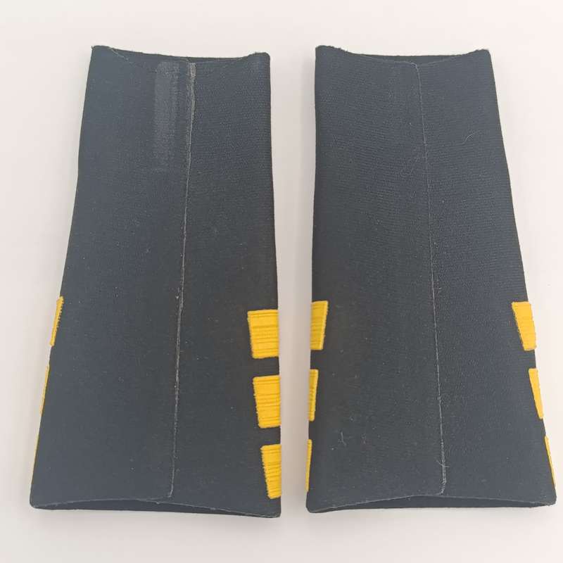 Pair of SA Navy Commander rank epaulettes