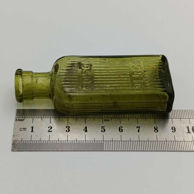 Lot of 3 sizes Green poison bottles - English + Afrikaans