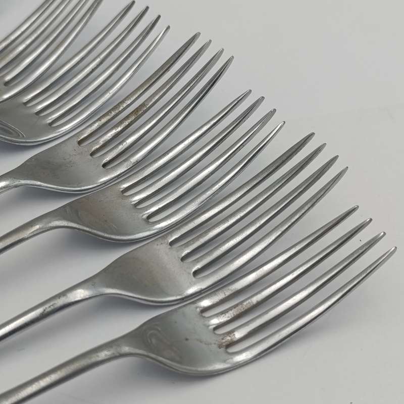Lot of 16 chromoid nickle silver forks