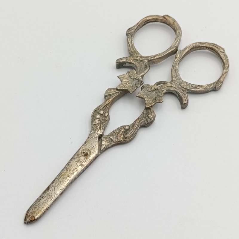 Pair of antique grape scissors