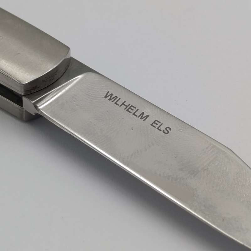 Shika handmade pocket knife by Rian Labuschagne in box - marked Wilhelm Els on blade