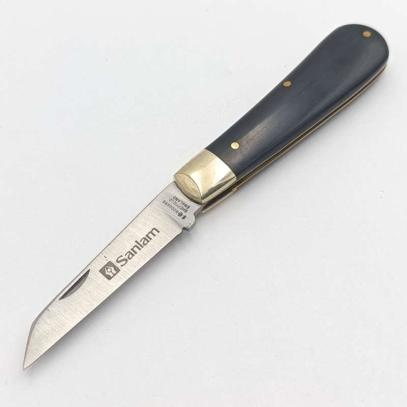 Joseph Rodgers pocket knife in box - Sanlam branding on blade