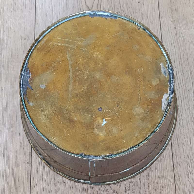Vintage brass flower planter