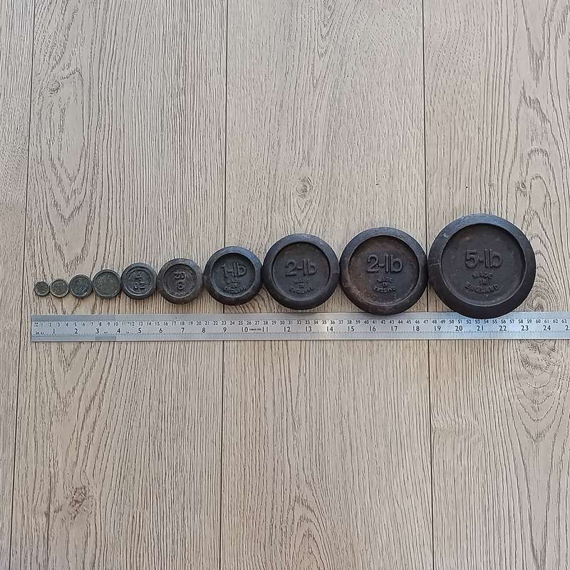 Full set of 10 Antique Scale weights - 1/4oz to 5 pounds - brass and cast iron
