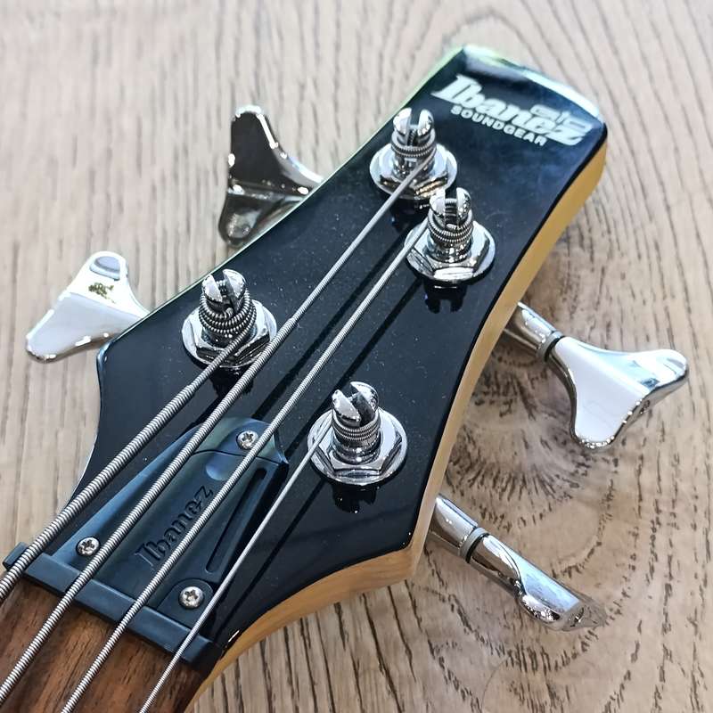 Ibanez N427 bass electric guitar - excellent condition with bag