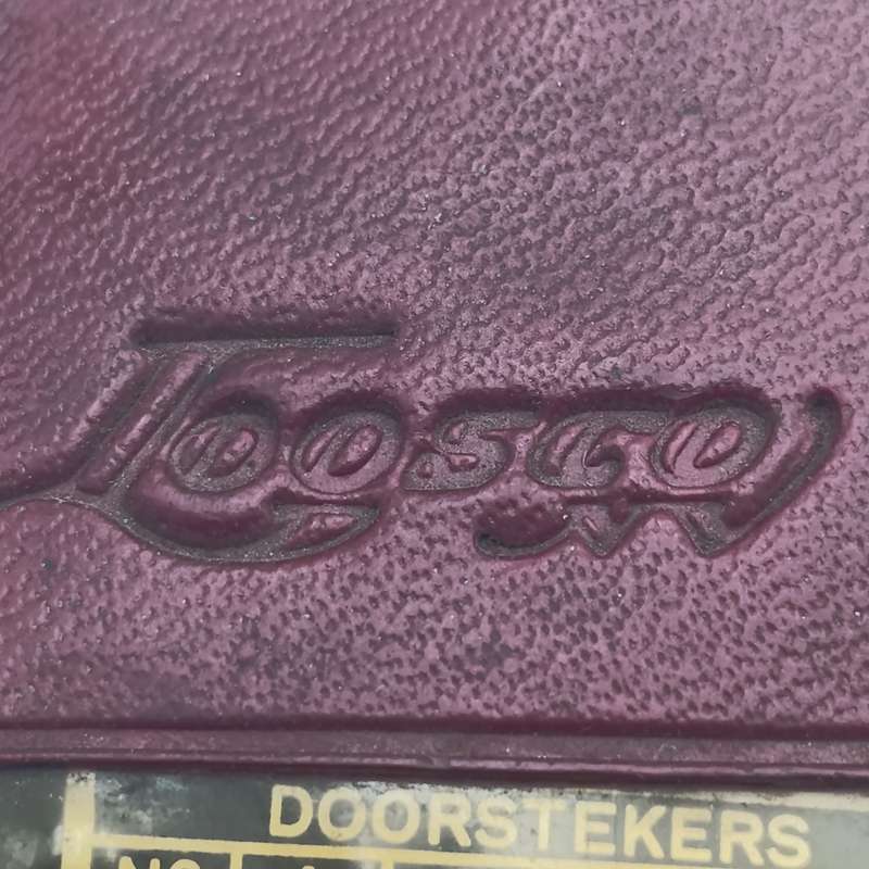 Vintage Doorstekers Loosco punch set